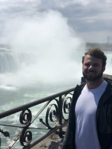 Where do MLB celebrities go on vacation? Niagara Falls